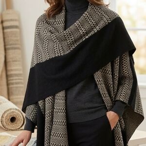Cozy Knitted Wrap New